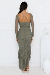 Fashion Exhibition Long Sleeve Mesh Maxi Dress Olive