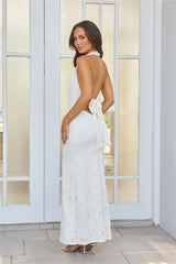 ��clat Affair Halter Maxi Dress Beige