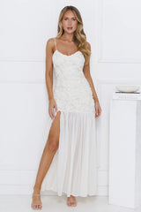 Dreamer��s Delight Maxi Dress Cream