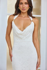 ��clat Affair Halter Maxi Dress Beige