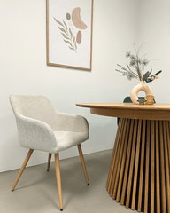 Jenna spisebordstol - beige tekstil med egelook
