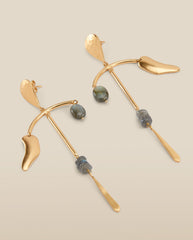 BALAKATA | Pendientes Largos Bañados en Oro con Labradorita