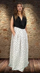 Falda blanca lunares negros