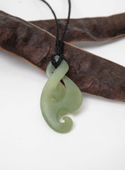 Tui Pounamu Pendant
