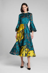 Abito midi in fil coupè lavorato con disegno floreale, gonna a ruota e maniche a tre quarti