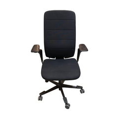 Kontorstol fra Kinnarps, Capella, svart stoff. 2021 modell