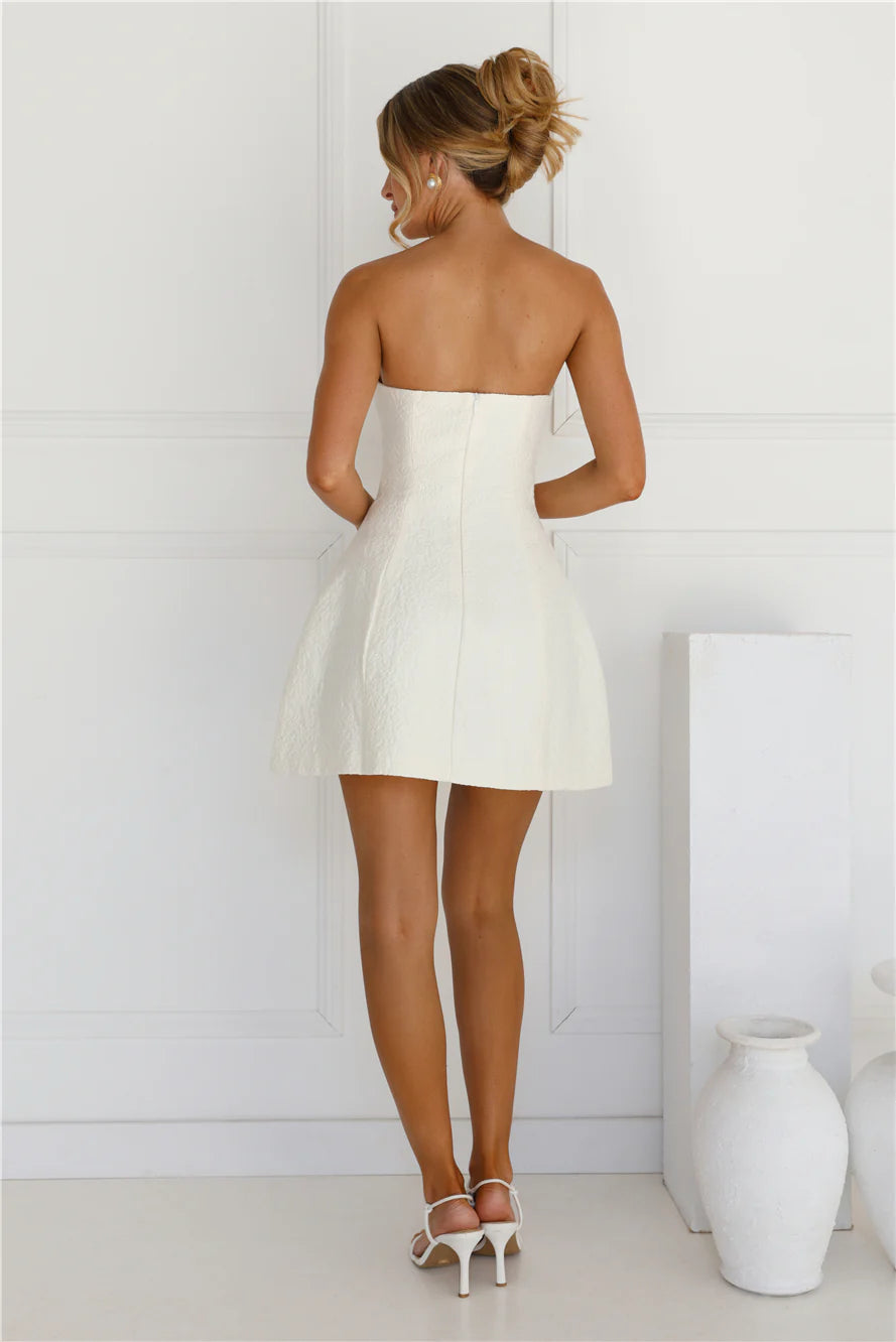 Silhouette Dream Strapless Mini Dress White