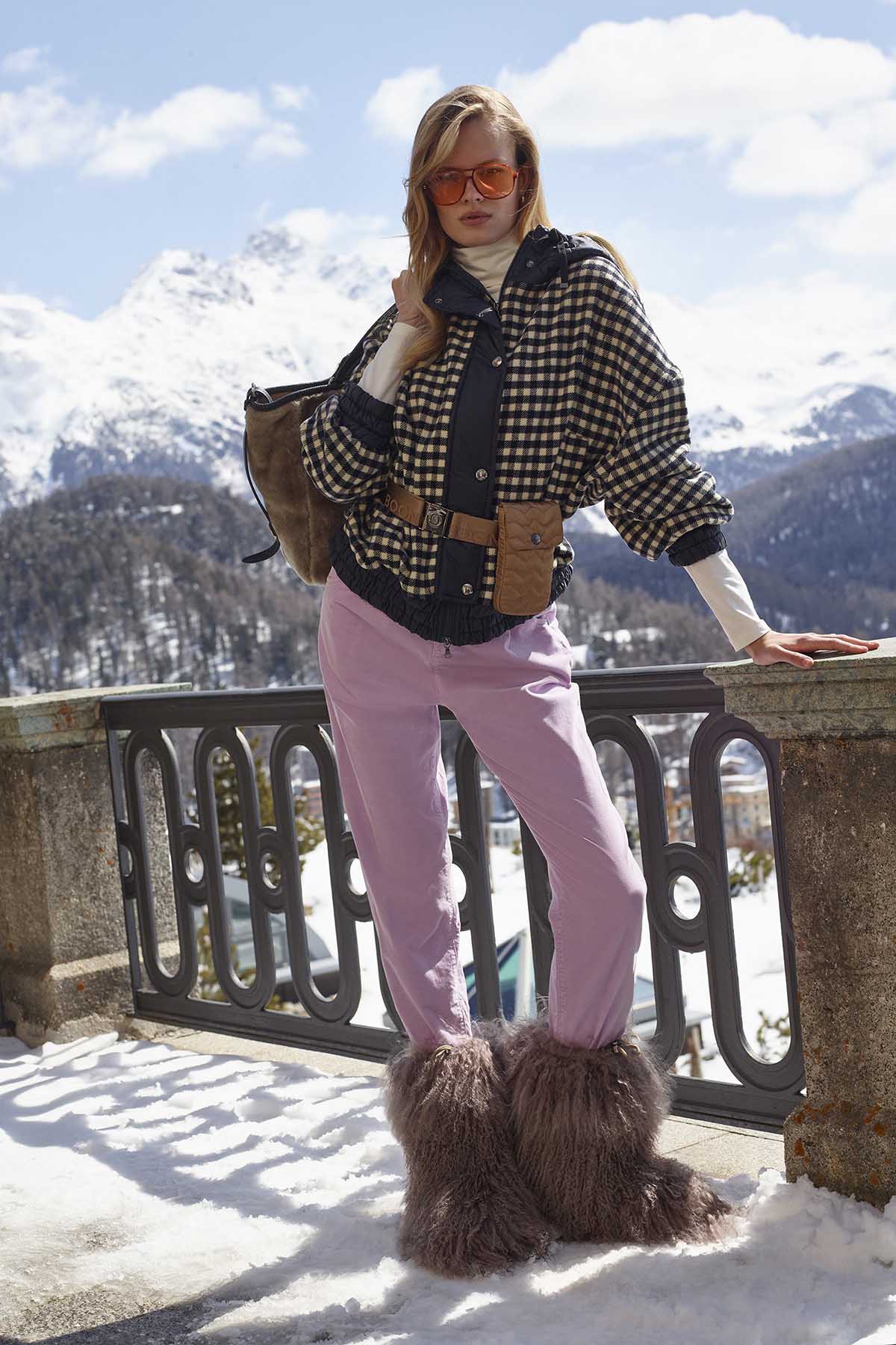 Bogner Svenja Geniş Kesim Kapüşonlu Ekoseli Yün Ceket-Libas Trendy Fashion Store