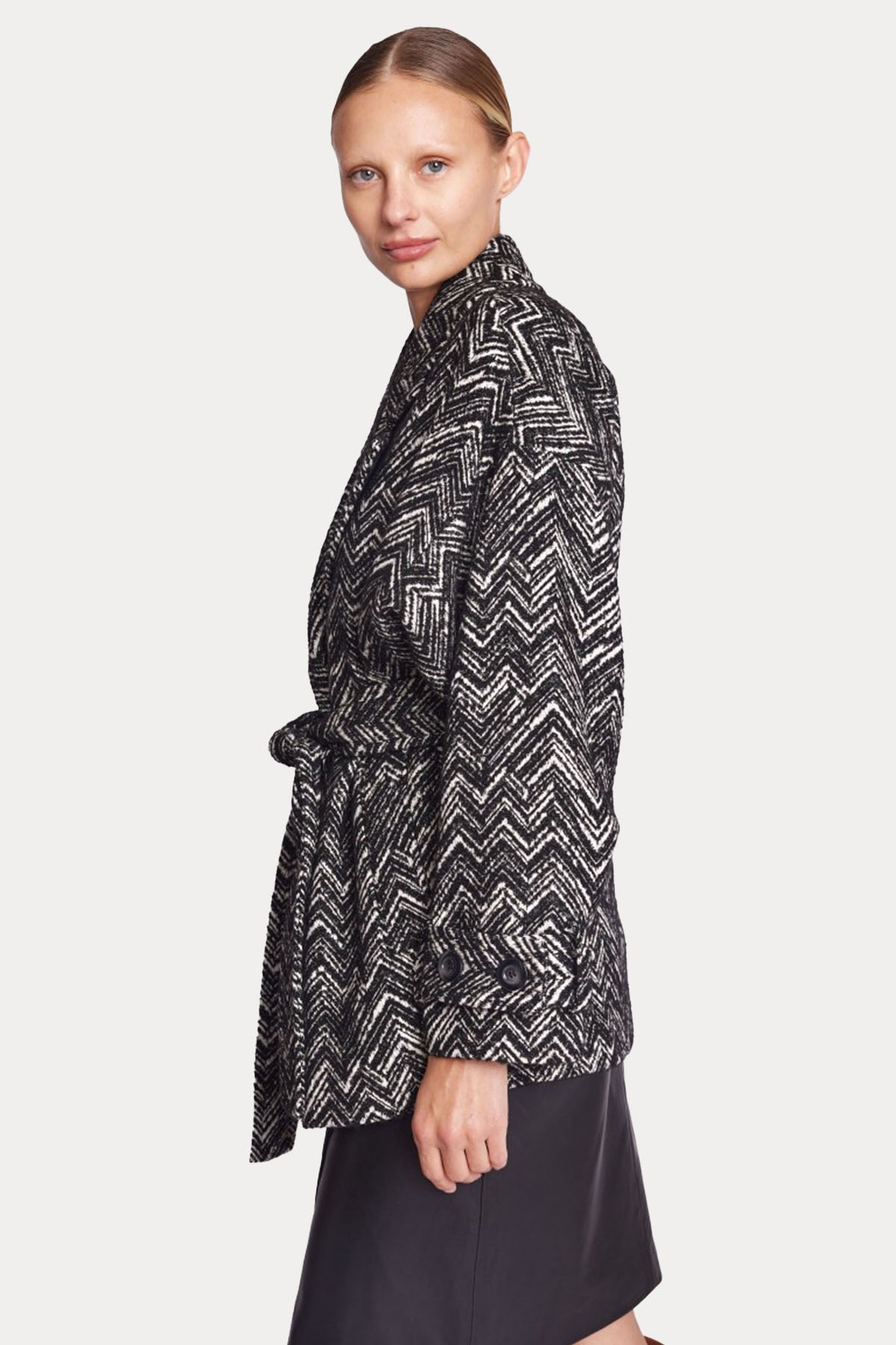 Berenice Mael Desenli Kuşaklı Kaban-Libas Trendy Fashion Store