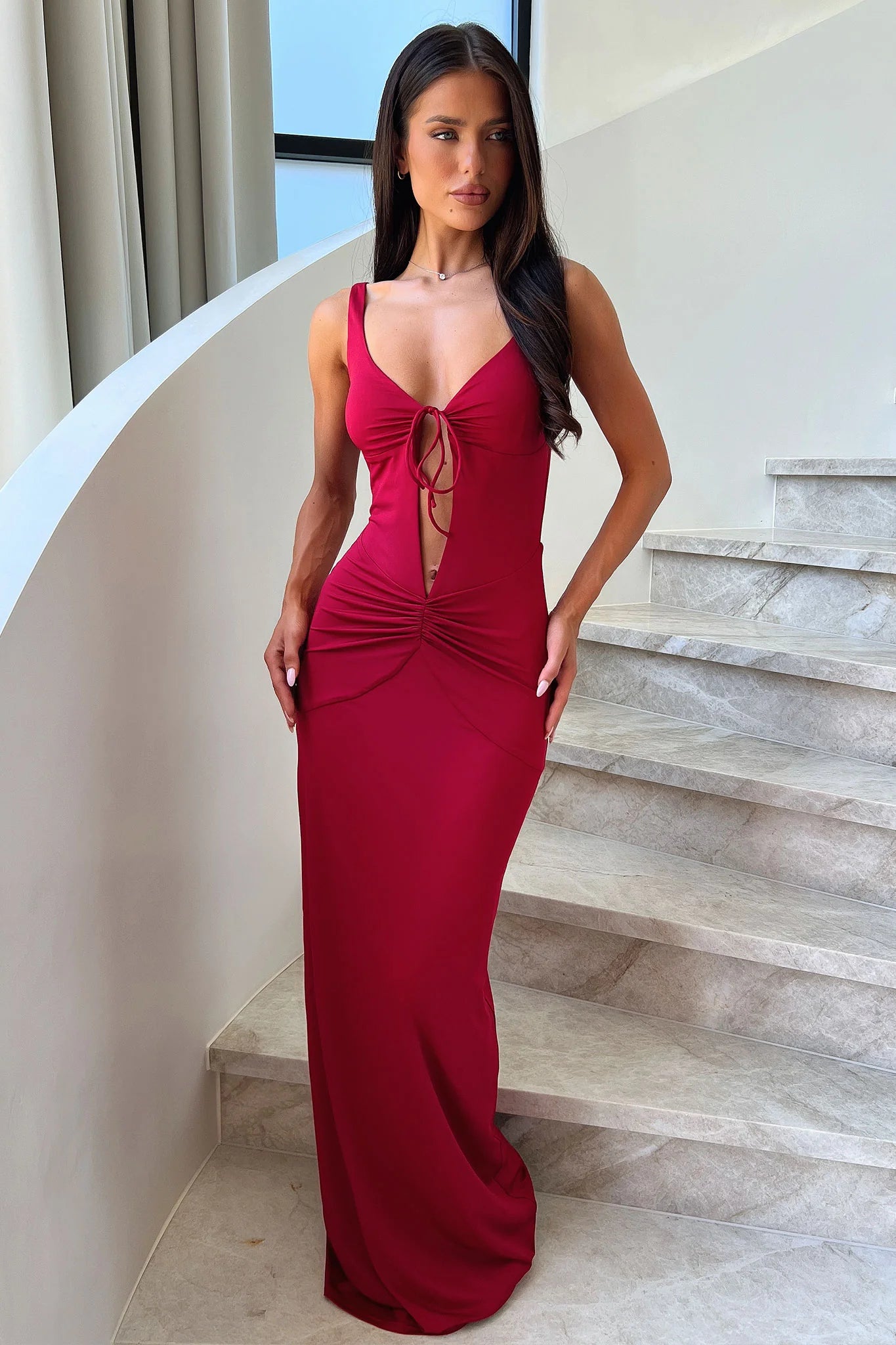 Lilo Keyhole Backless Maxi Dress - Burgundy