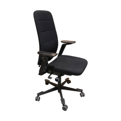 Kontorstol fra Kinnarps, Capella, svart stoff. 2021 modell