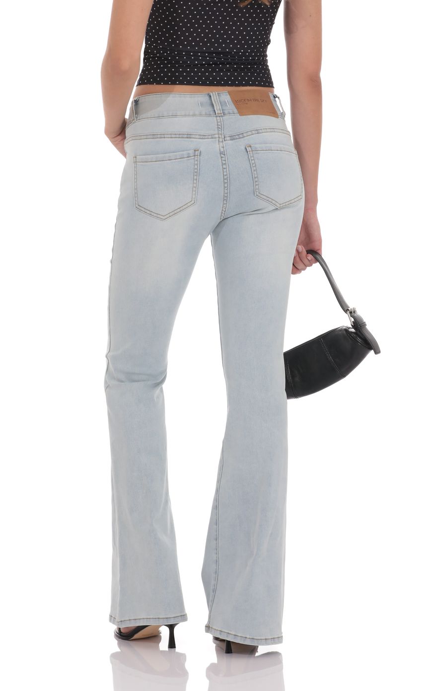 Low Rise Flare Jeans in Light Denim