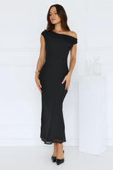 Xenia Off Shoulder Midi Dress Black