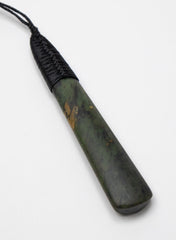 Bound Raukaraka Arahura Drop Pendant